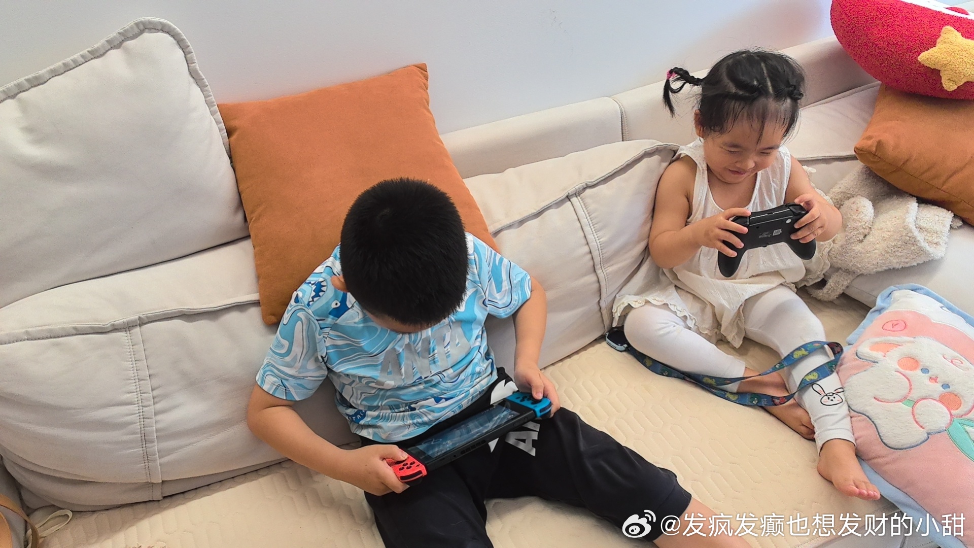 最新族库，温馨日常趣事分享