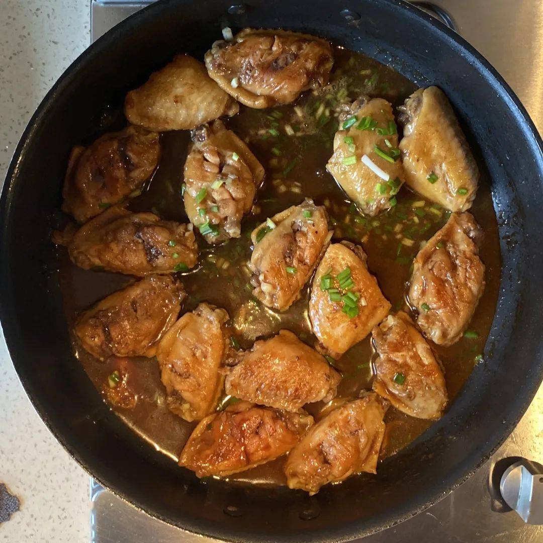 乱杂烩最新,乱杂烩最新，一场色香味俱全的温馨日常