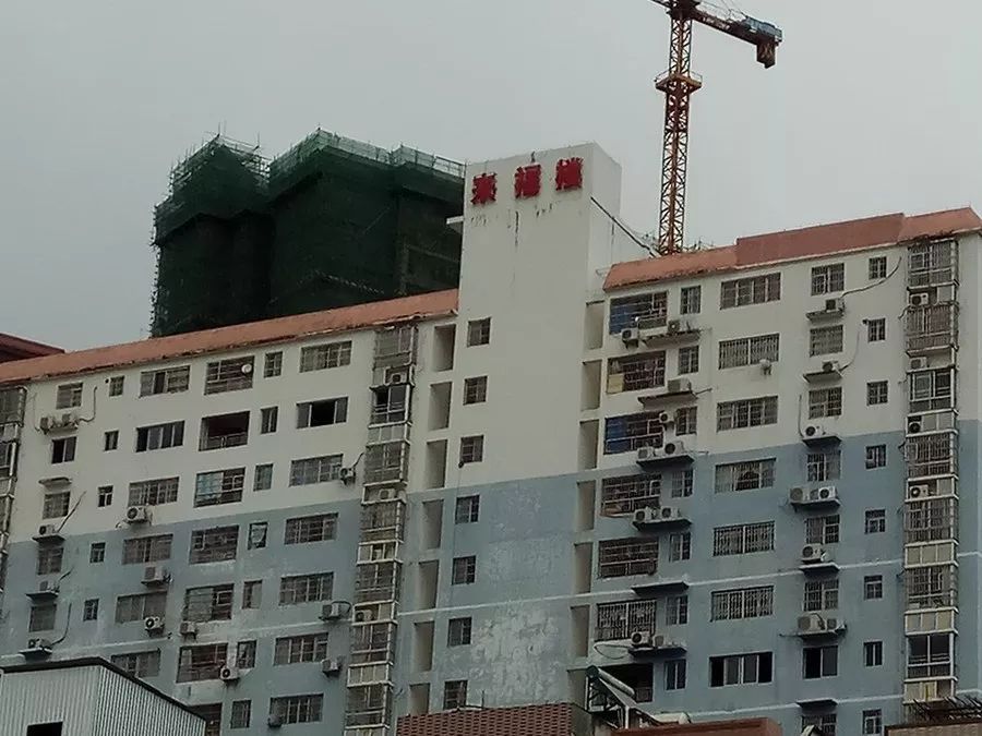 藤县最新楼盘的温馨日常