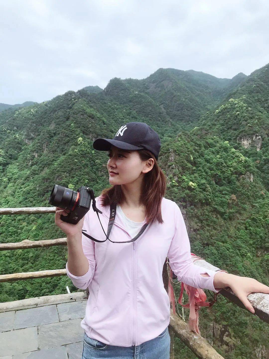 申智珉最新旅程揭秘，自然美景探寻与内心平和之旅