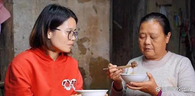 公媳最新小说，小巷神秘小店之谜