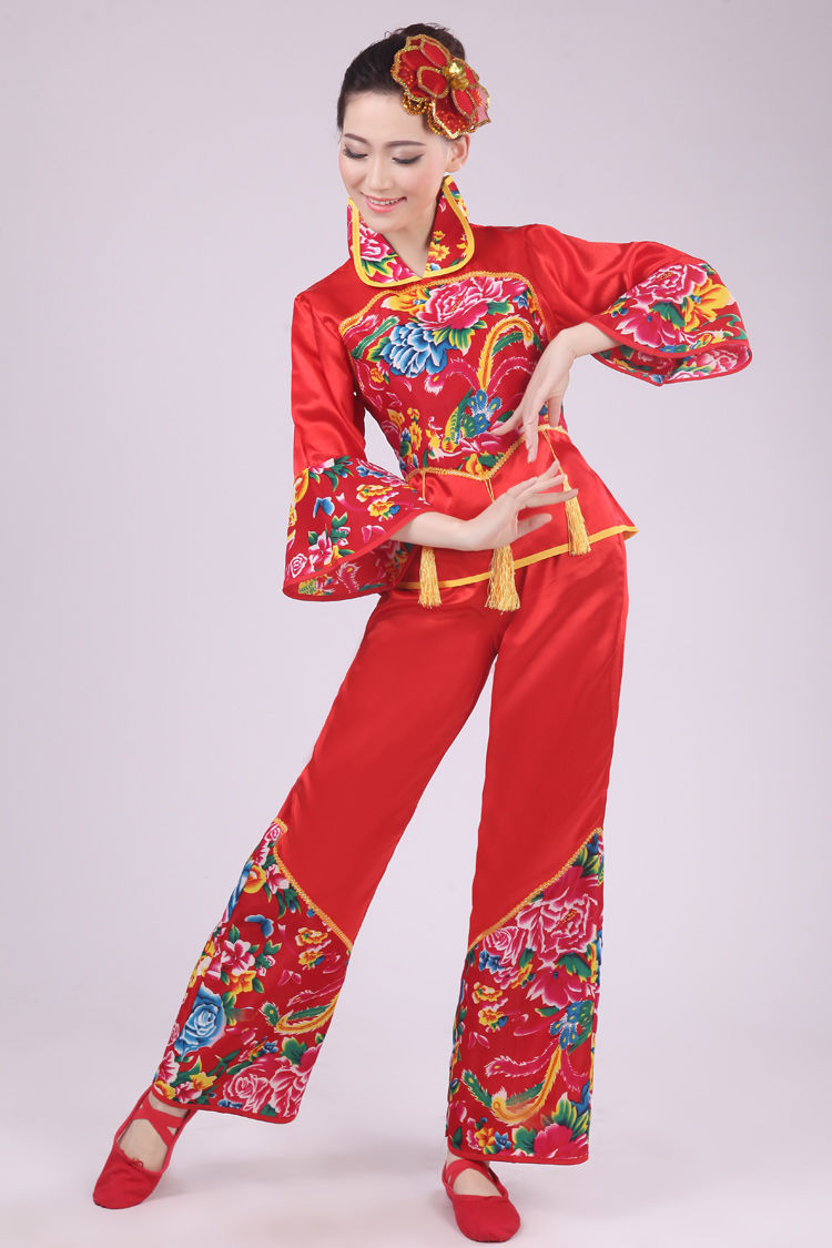 2919秧歌服装引领时尚风潮，自然美景之旅