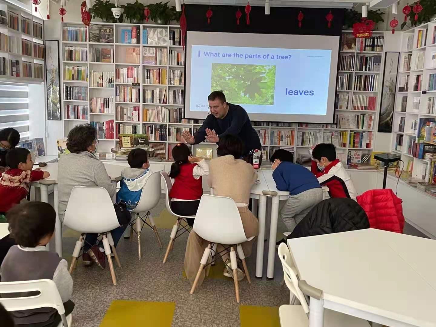 观赛英语表达与探索自然美景的鼓舞之旅