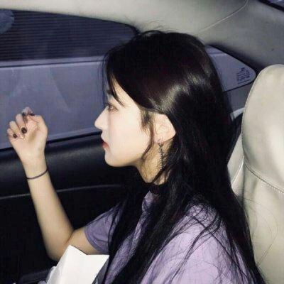 QQ头像女个性最新，科技与前卫的完美结合风采